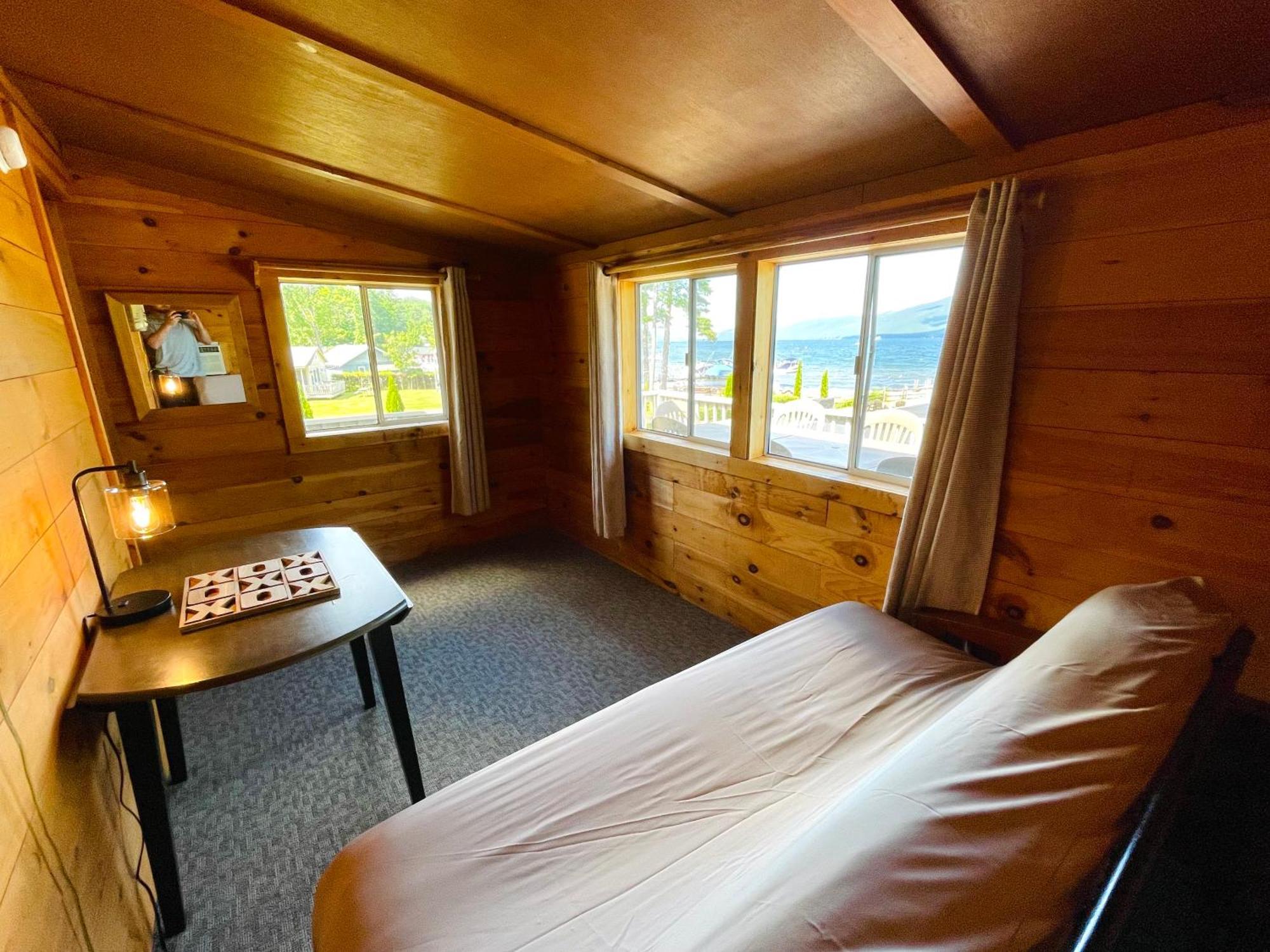 Waters Edge Lodge Lake George Exterior foto