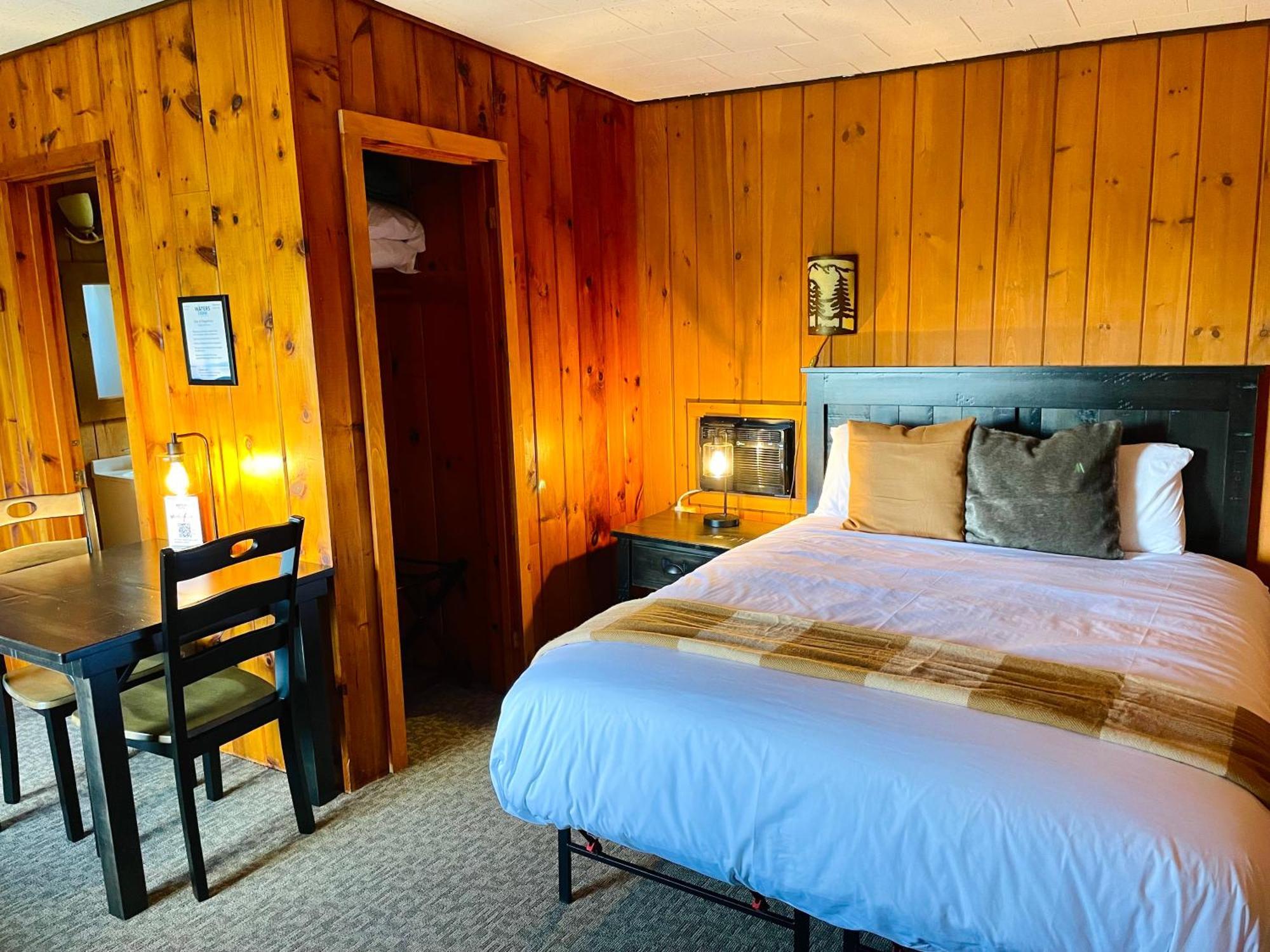 Waters Edge Lodge Lake George Exterior foto