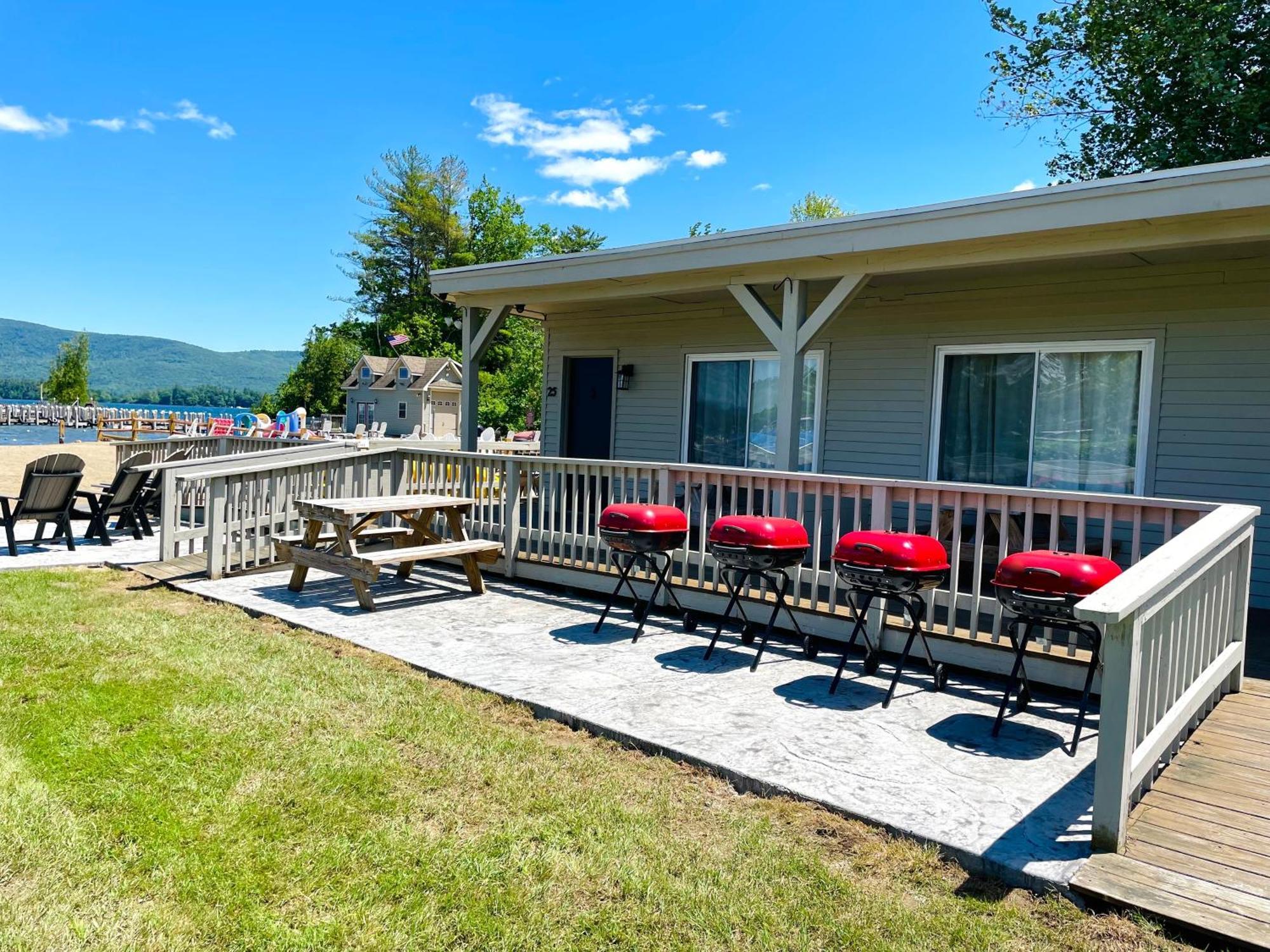 Waters Edge Lodge Lake George Exterior foto