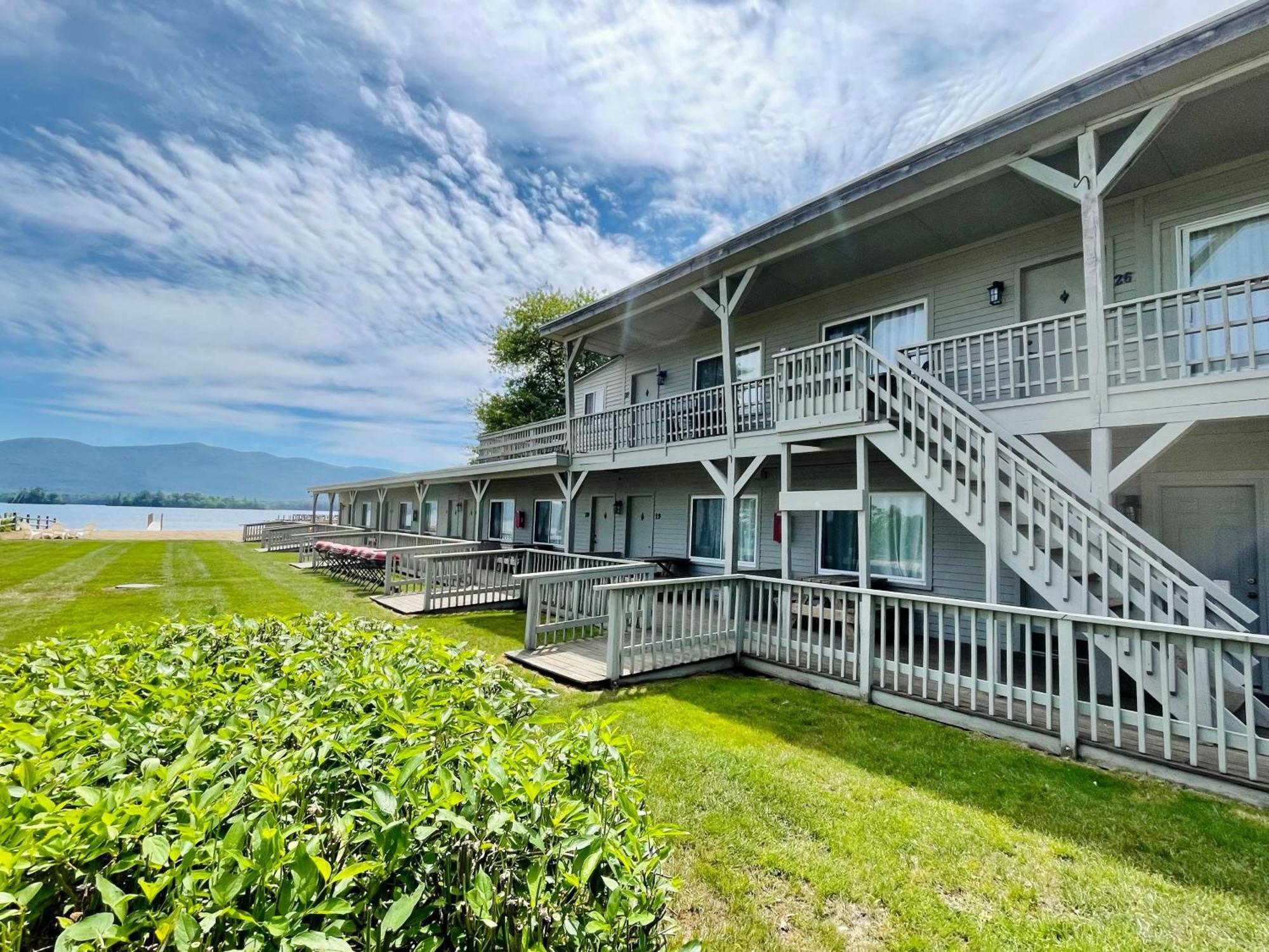 Waters Edge Lodge Lake George Exterior foto