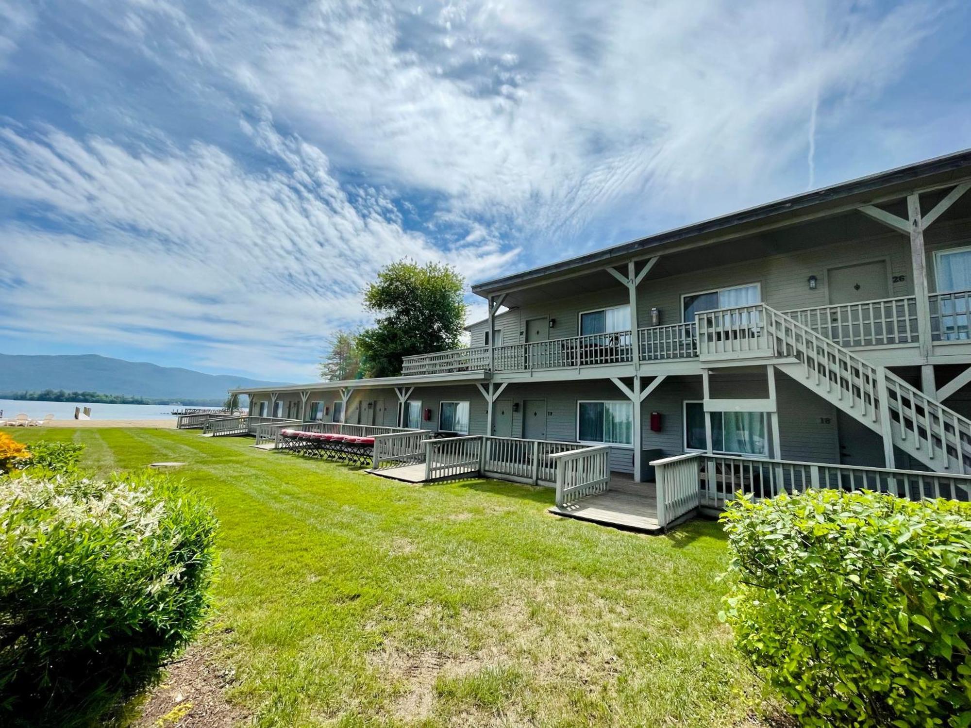 Waters Edge Lodge Lake George Exterior foto