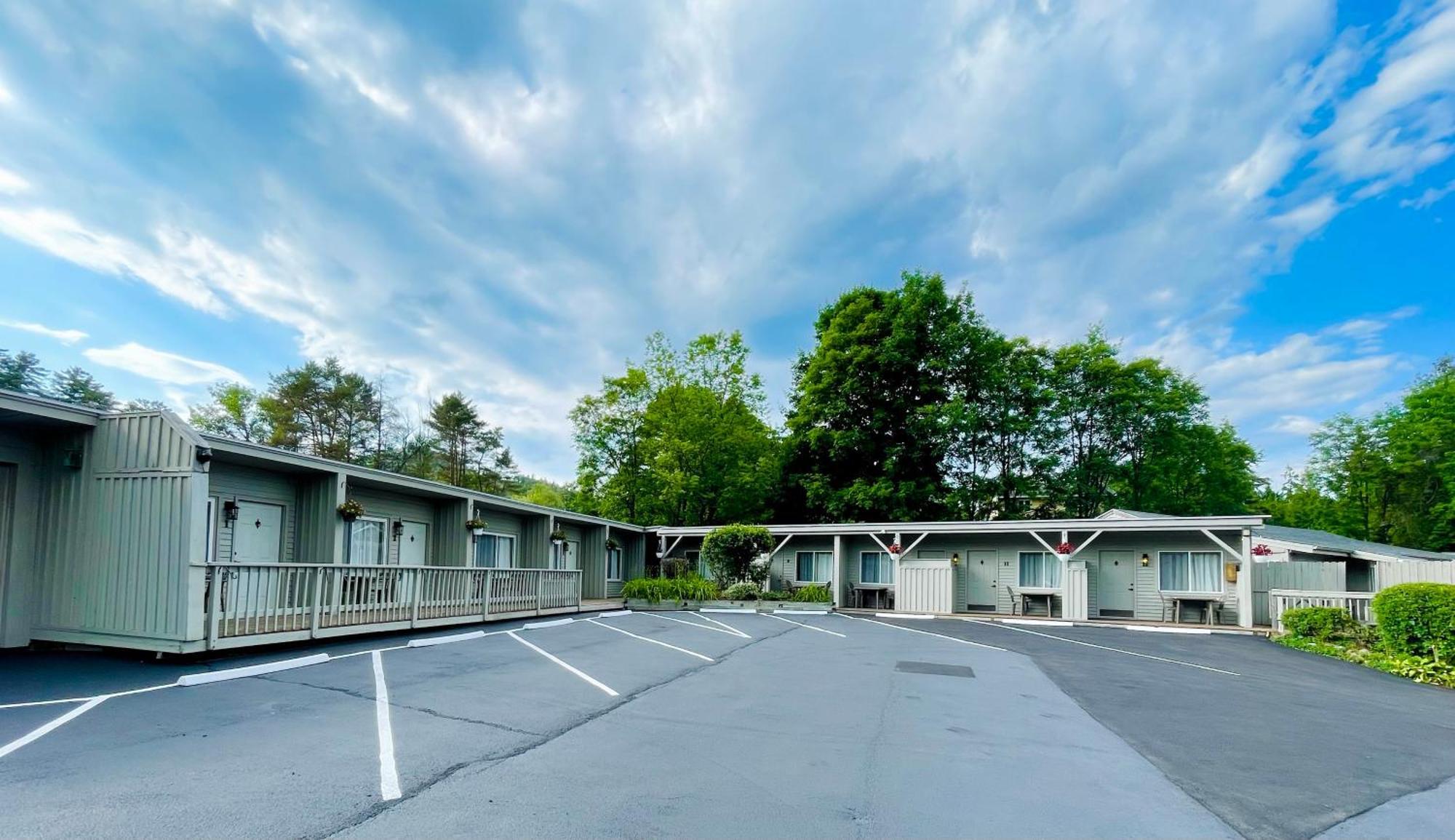 Waters Edge Lodge Lake George Exterior foto