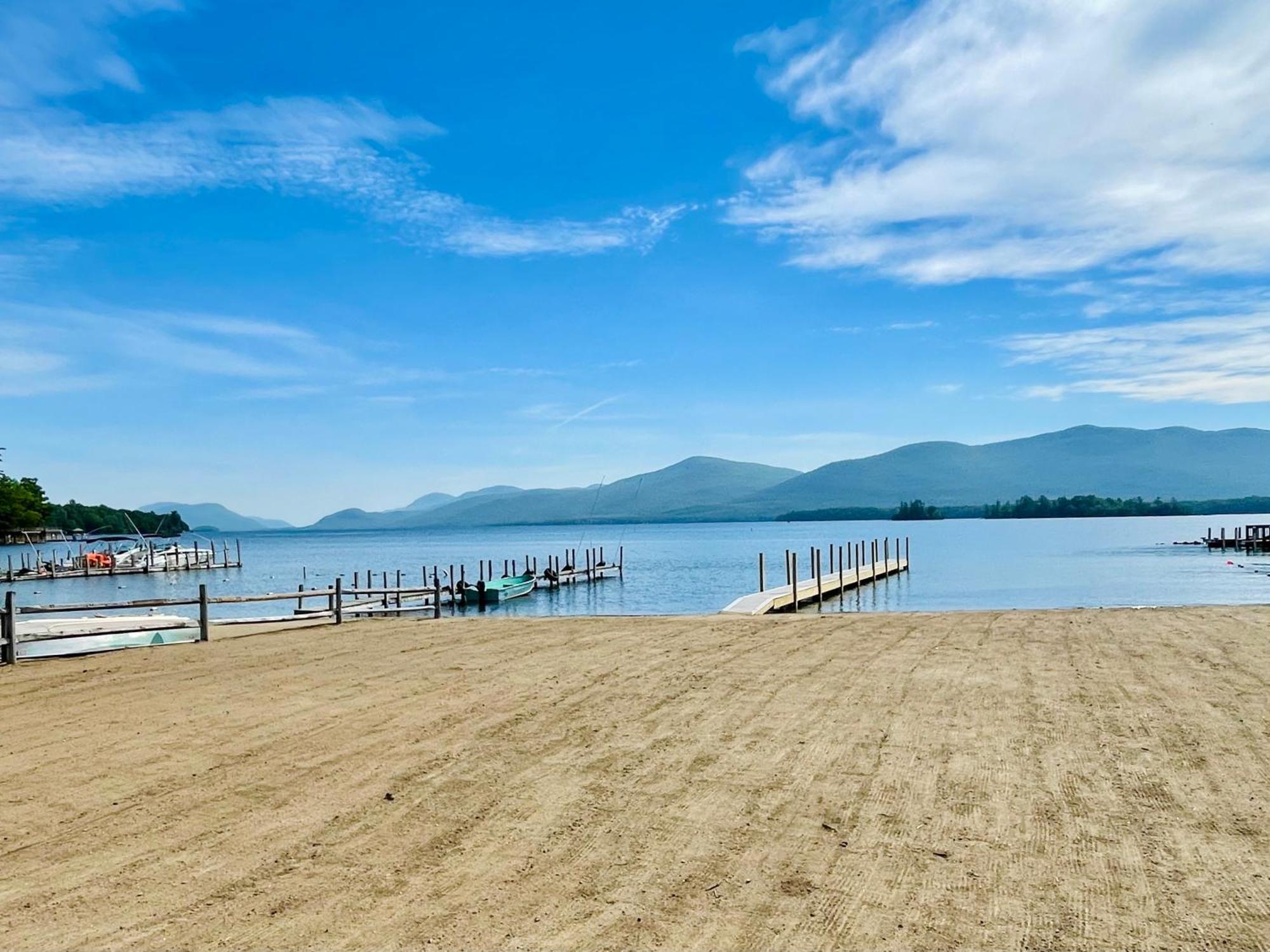 Waters Edge Lodge Lake George Exterior foto